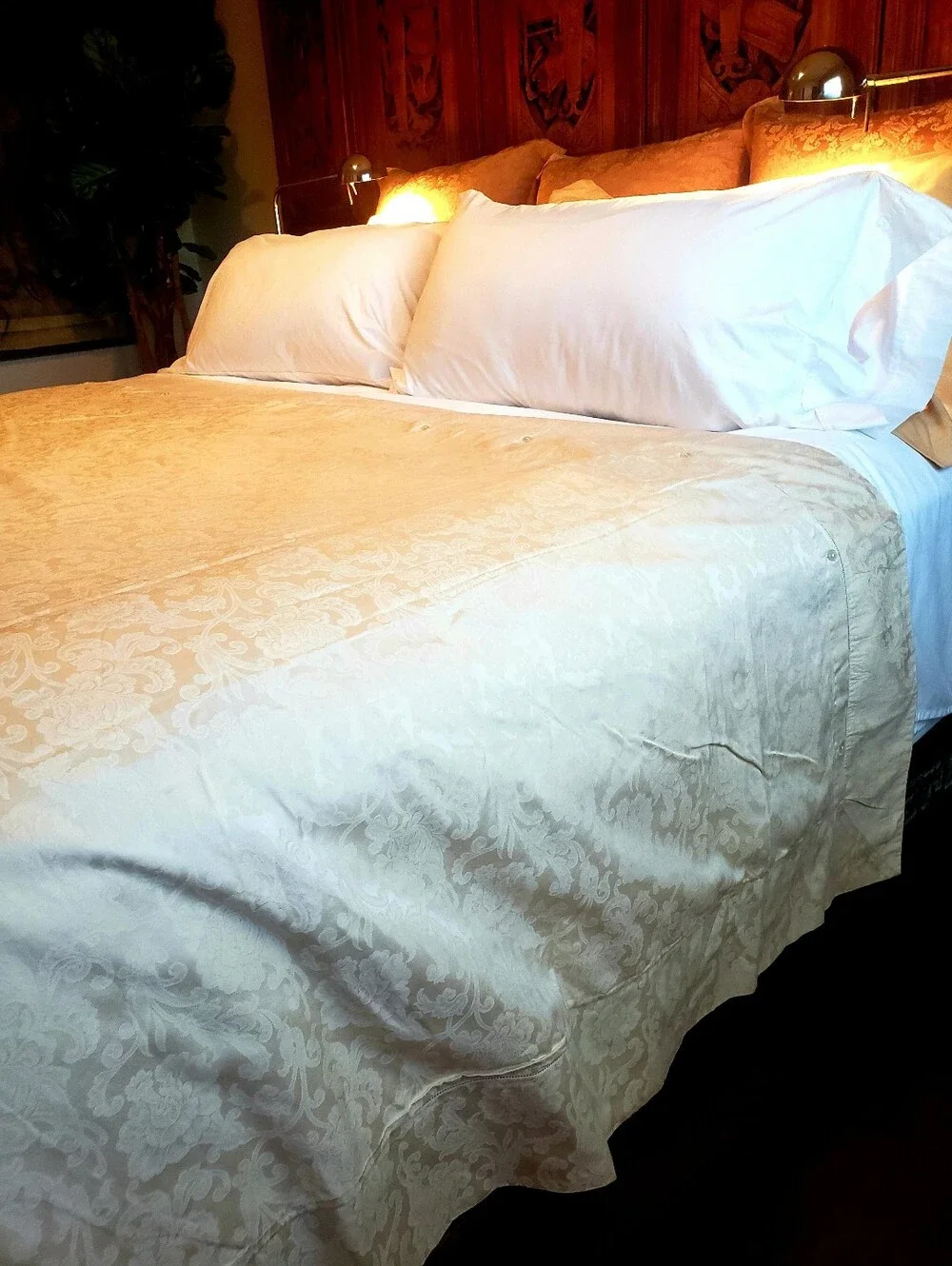 Inchini luxury Italian King Duvet